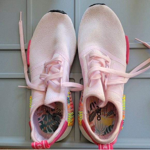 Adidas NMD pink sneakers - Picture 2 of 10